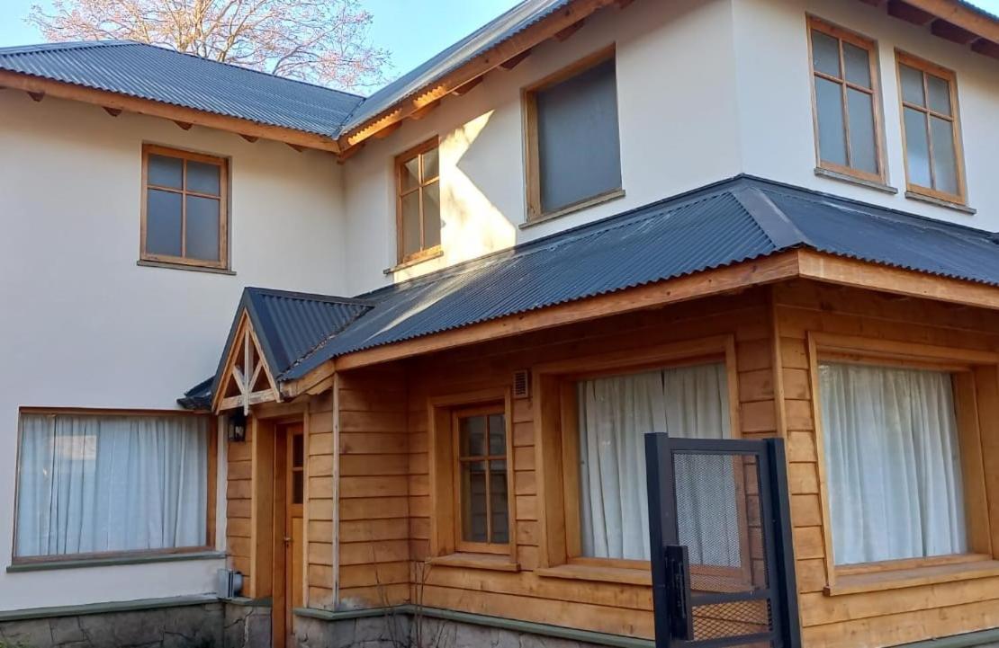 Aparthotel Refugio Del Arroyo San Martín de los Andes Exteriér fotografie